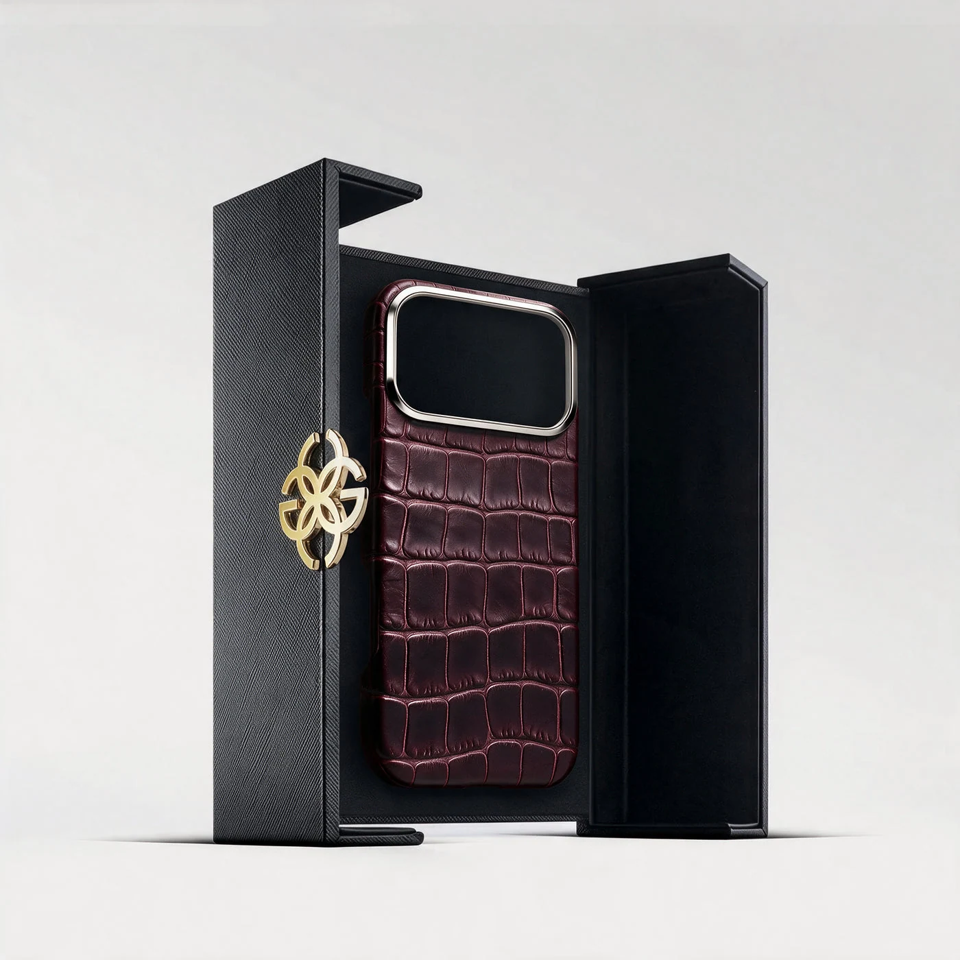 iPhone Case 18 & 17 &mdash; Alligator Burgundy view 14